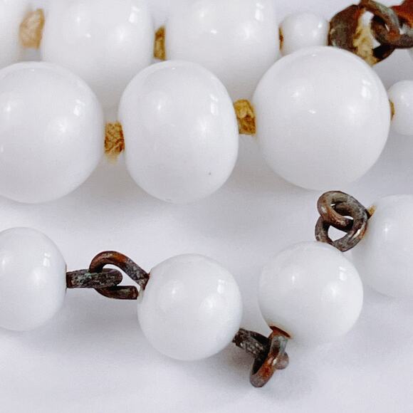 VTG 1950s Milk Glass Double Strand Choker Necklace Japan MCM Jewelry READ - Picture 8 of 16
